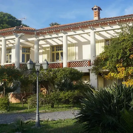 Villa La Provence Hyeres Exterior photo